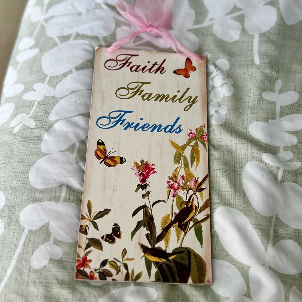 VTG Floral Cottagecore Bird & Butterflies Wood Faith Based Wall Decor